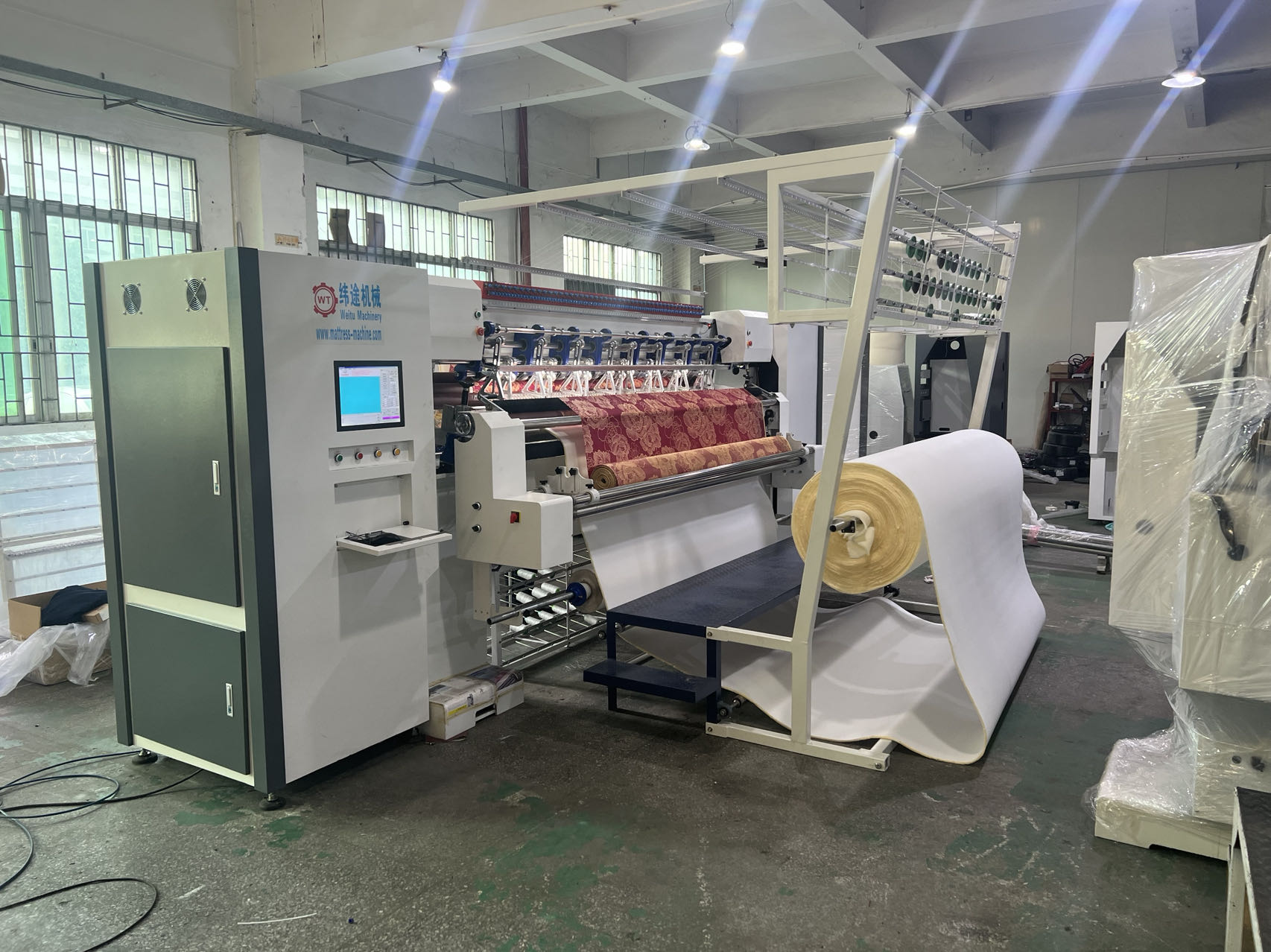 computerized high speed chain stitch multi needle quilting machine packing plywood box export prepare
